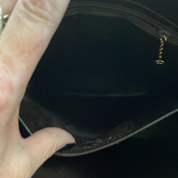 GUCCI handbag in excellent condition. 11.5\